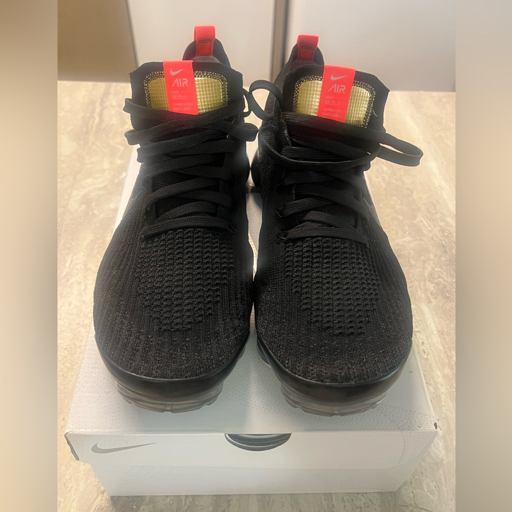 Nike Black and Red Sneakers